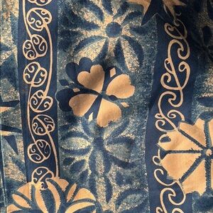 Vintage Polynesian Blue and cream‎ Patterned Fabric 50 x 44. Few spots 100
